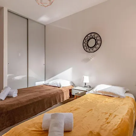 Cita Di Sali 13 By Interhome Lägenhet